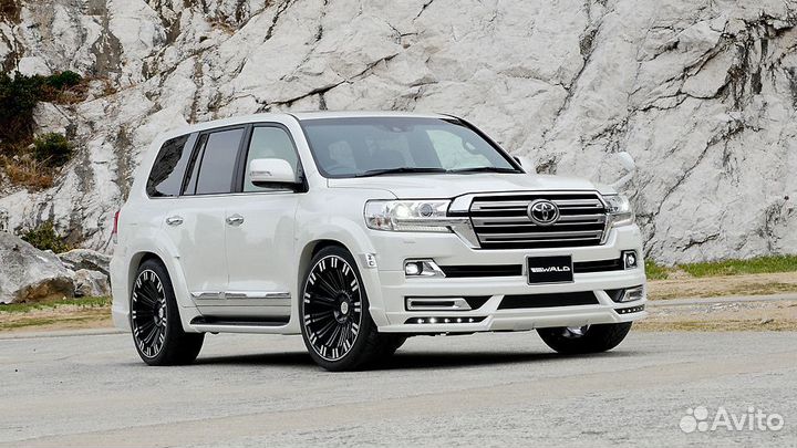 Toyota Land Cruiser 200 2016+ Обвес Wald E5SW8