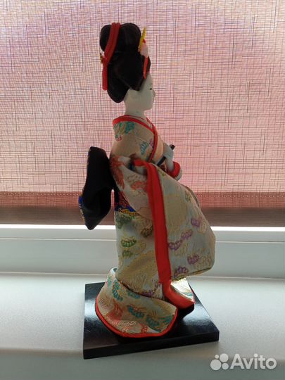 Японская статуэтка