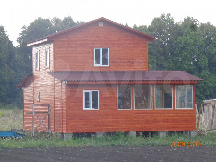Дом 108 м² на участке 8 га
