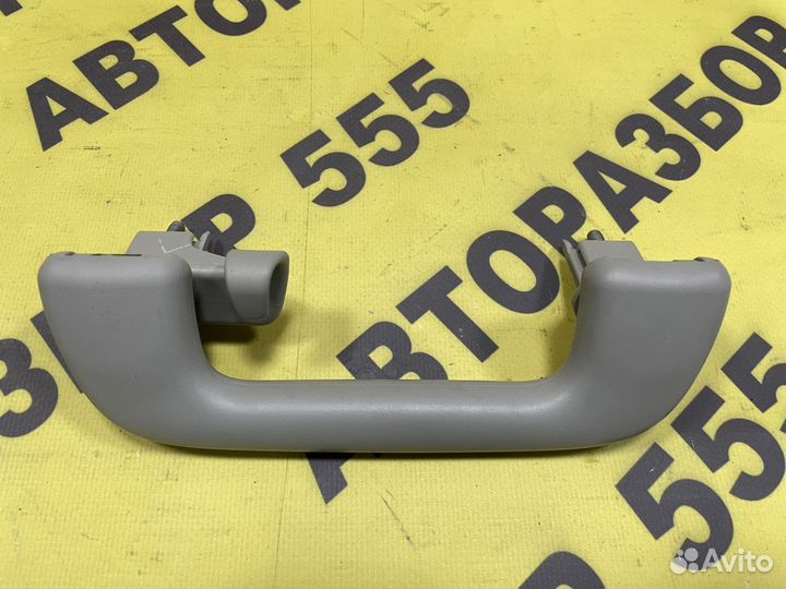 Ручка потолочная Toyota Avensis 2