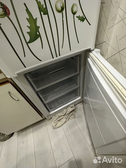 Холодильник бу