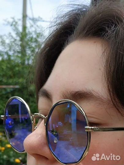 Солнцезащитные очки