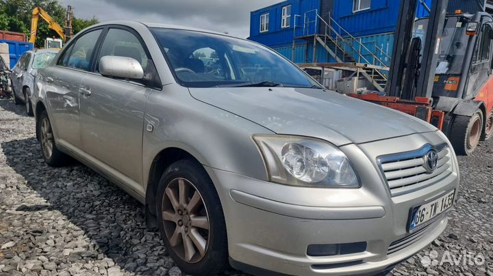 Амортизатор задний правый toyota avensis T25 2006