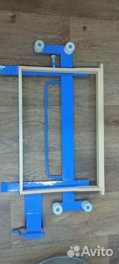 Для натягивания проволоки на рамки