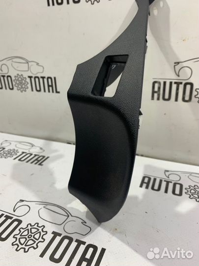 Накладка торпедо правая Hyundai Ix35 LM G4KD 2014