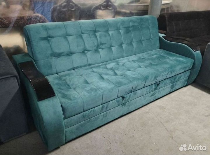 Прямой диван на заказ