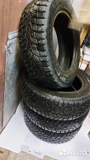 Dunlop SP Winter Ice02 185/65 R15 92T