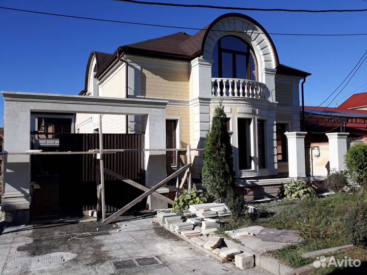 Фасад из дагестанского природного камня