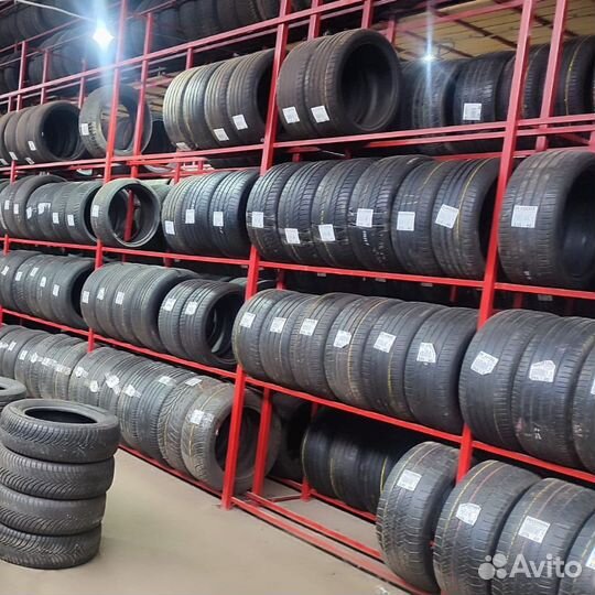 Kumho I'Zen KW31 235/55 R18 104R