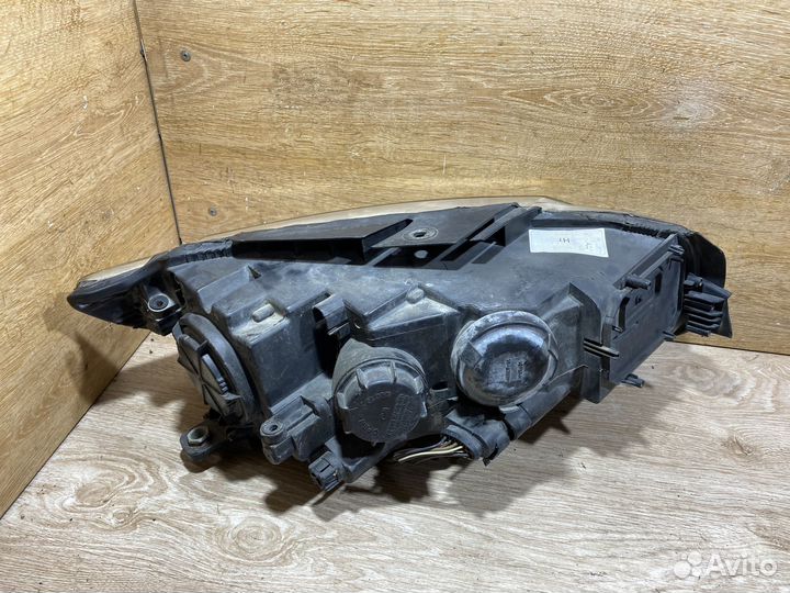 Фара передняя левая VW Passat CC Арт. 142434
