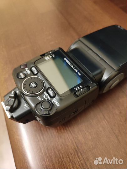Вспышка Nikon Speedlight sb 700