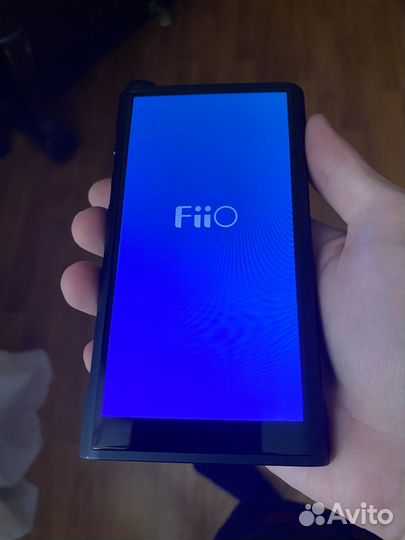 Поеер Fiio m15