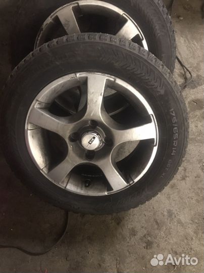 Литье с зимней резиной