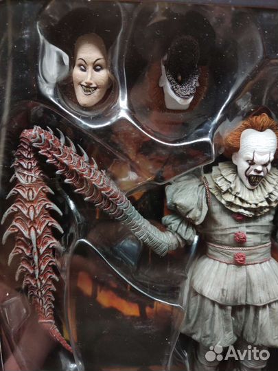 Фигурка Pennywise dancing clown IT 18см