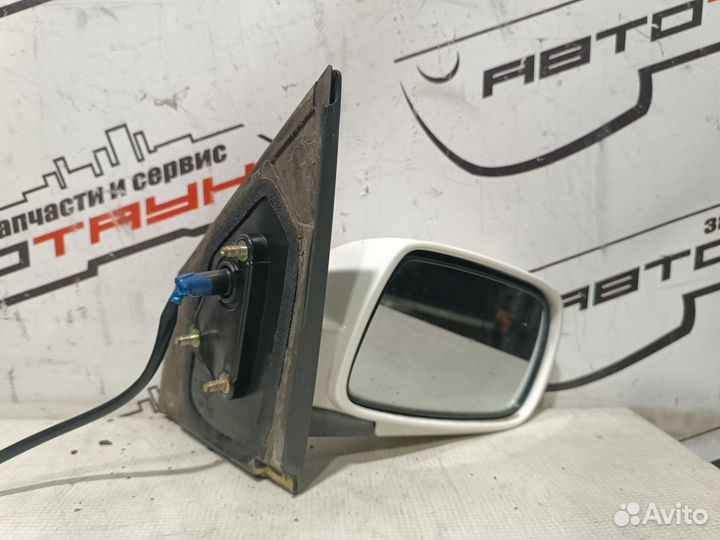 Зеркало toyota platz vitz NCP10 NCP12 NCP13 NCP15 NCP16 SCP10 SCP11 SCP13 3 контакта правое 1 модель