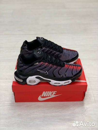 Nike Air Max Tn Plus Ultra серые с красным