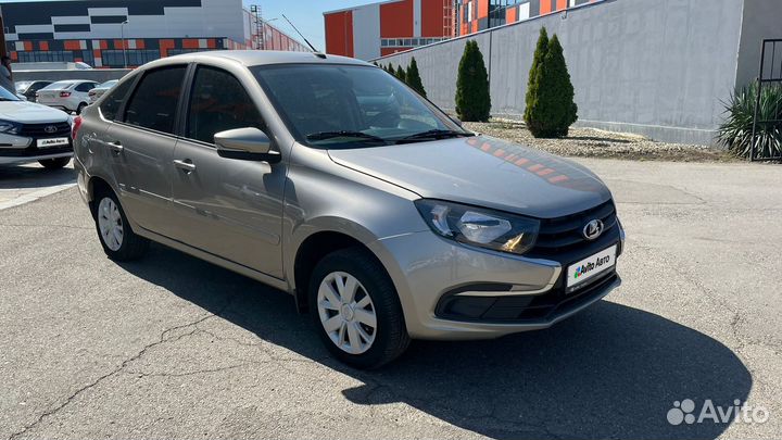 LADA Granta 1.6 МТ, 2021, 44 000 км