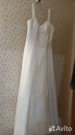 Вечернее/свадебное платье 44 размер