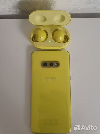 Samsung Galaxy S10e, 8/128 ГБ