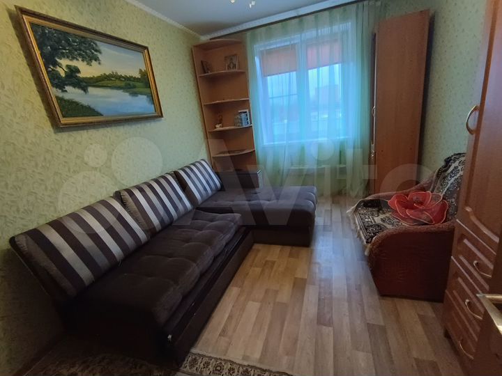 2-к. квартира, 53 м², 4/10 эт.