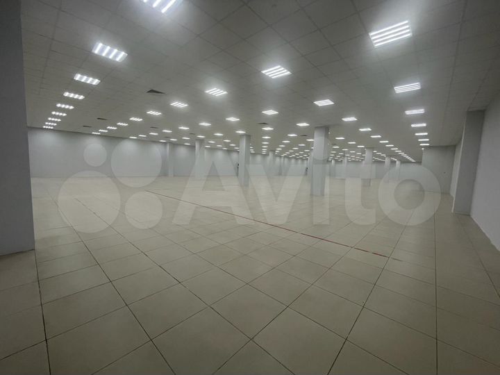 Торговая площадь, 1490 м²
