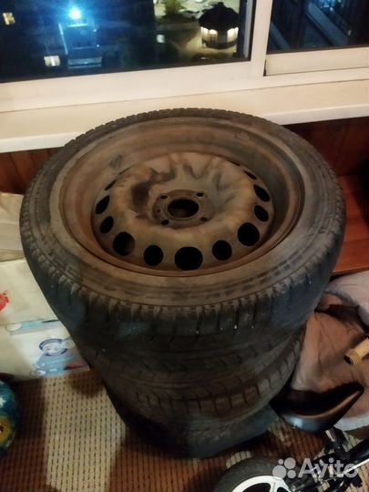 Bridgestone Blizzak Revo2 195/55 R16 87Q