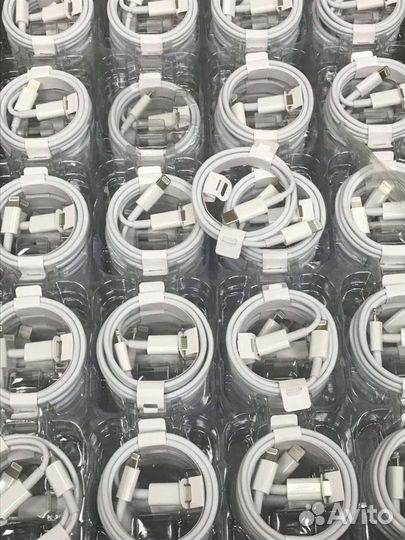 Кабель Apple USB-C to Lightning