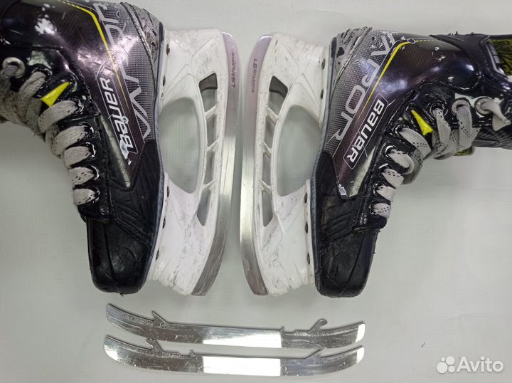 Коньки хоккейные