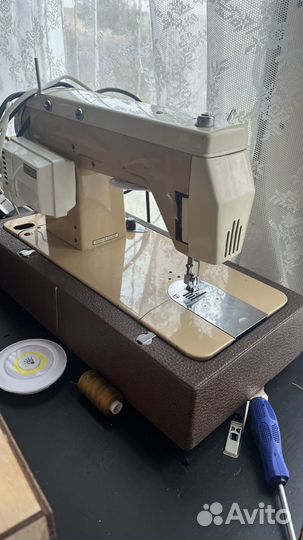 Швейная машина radom 432