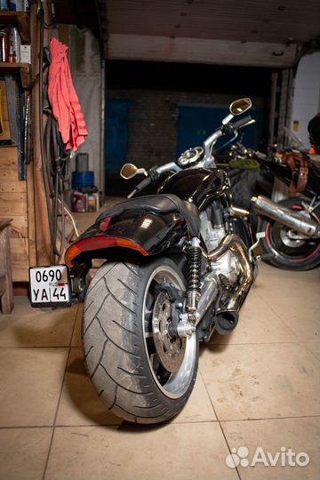 Harley Davidson V-Rod Muscle 2010 (пробег 3500)