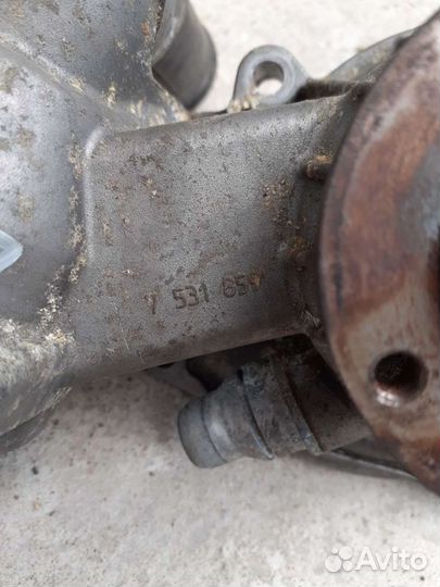 Помпа bmw e60 e61 e65 e70 n62b40