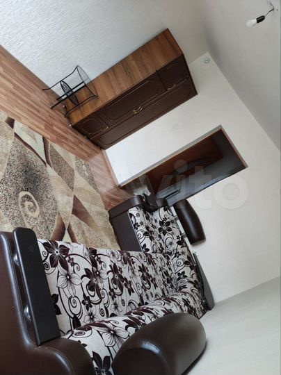 2-к. квартира, 45 м², 3/5 эт.