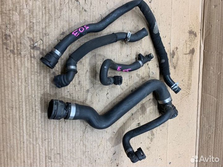 Патрубок системы охлаждения Bmw 3-Series E90