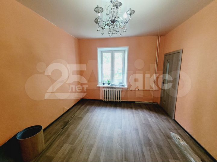 2-к. квартира, 45 м², 1/2 эт.
