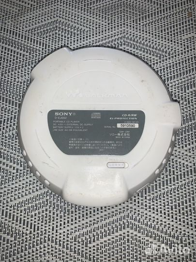 CD-плеер sony D-EJ002