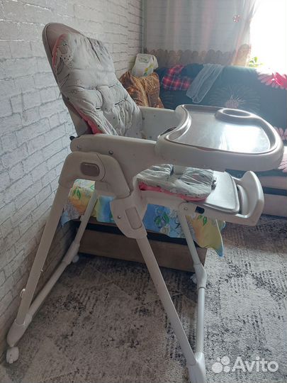 Стульчик для кормления