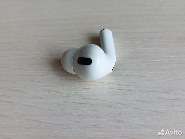 Наушник Airpods левый