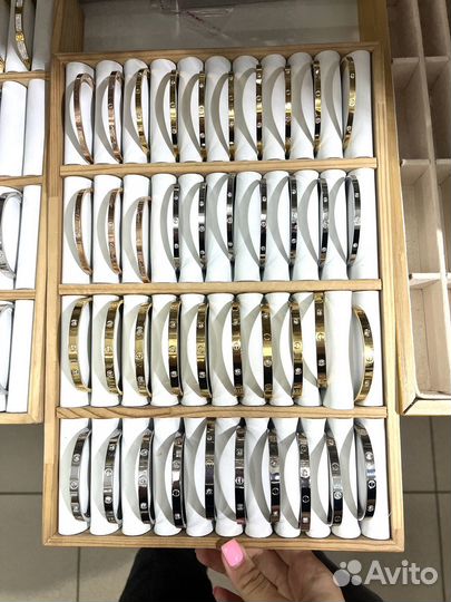 Браслет Cartier love разные