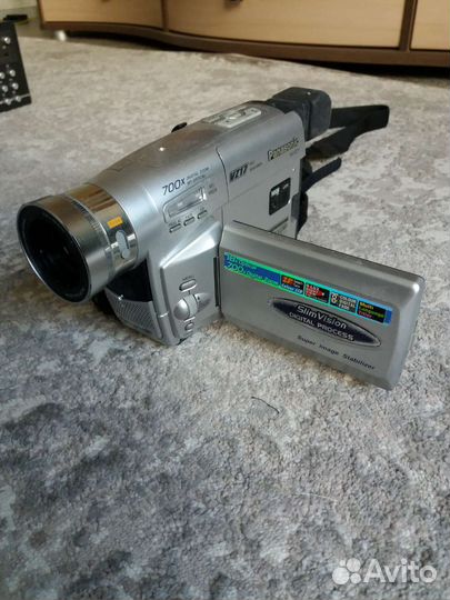 Видеокамера panasonic NV-VZ17