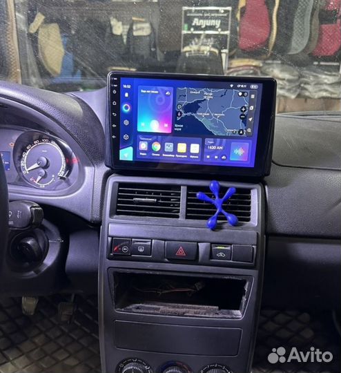 Рамка для LADA Priora 2