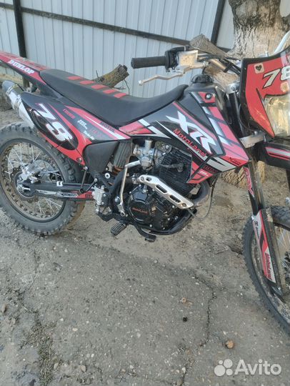 Мотоцикл кроссовый motoland XR250 Lite