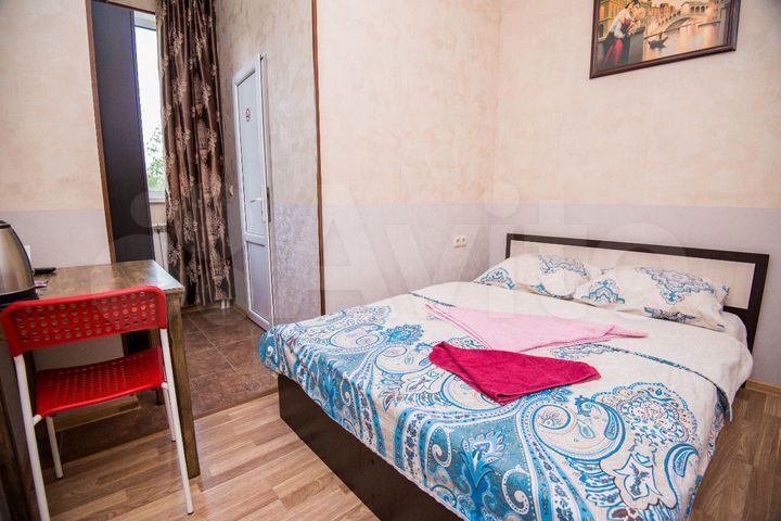 Комната 15 м² в > 9-к., 2/4 эт.