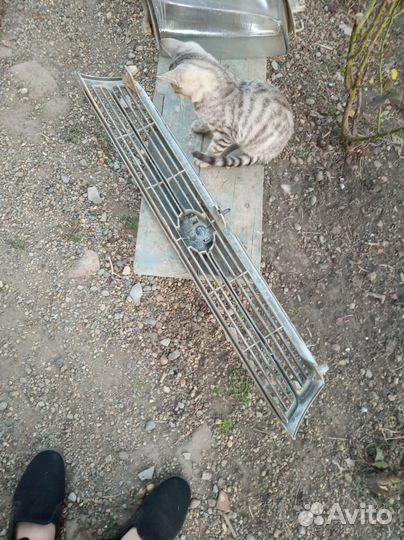 Решетка радиатора тойота корона, карина е