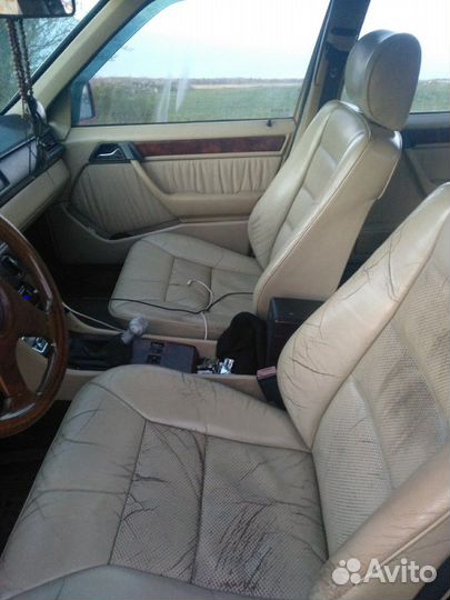 Mercedes-Benz W124 3.0 МТ, 1993, 300 000 км