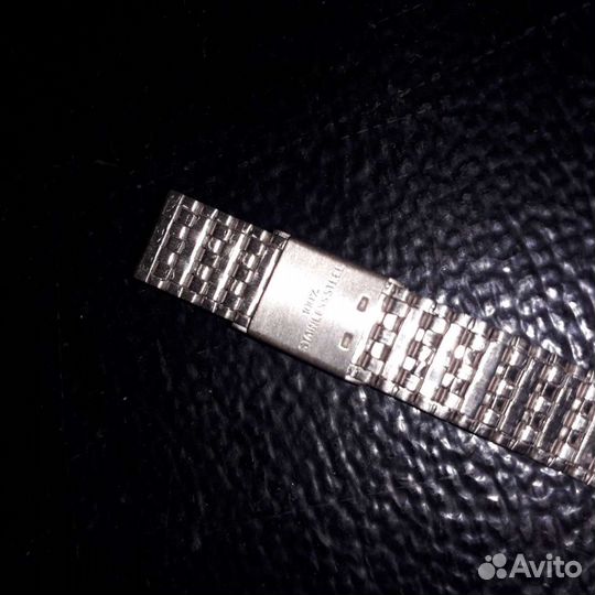 Часы женские Q&Q