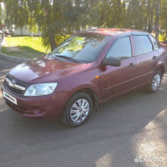 LADA Granta 1.6 МТ, 2013, 137 000 км