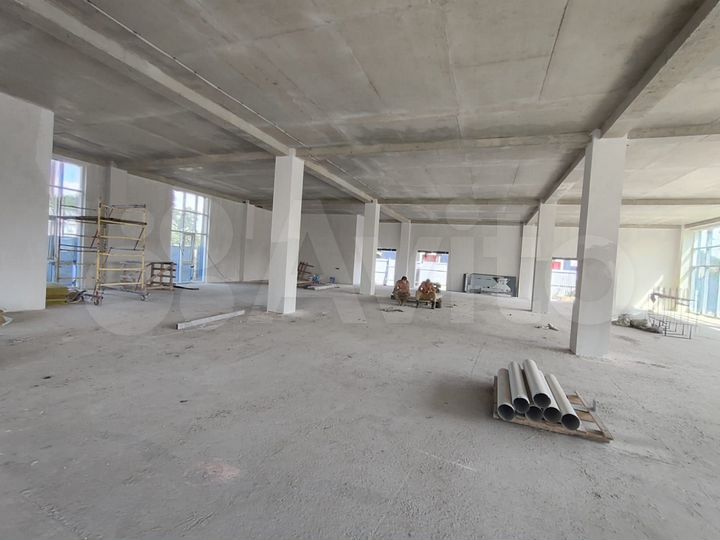 Помещение на въезде в ЖК 