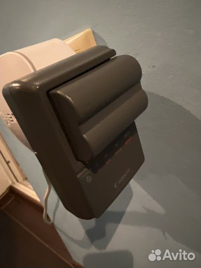 Фотоаппарат canon eos 20D kit