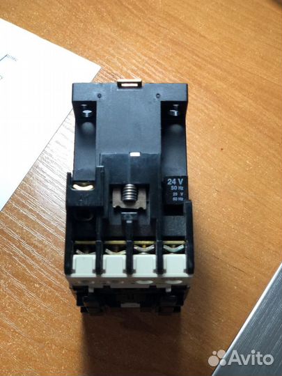 Магнитный пускатель (контактор) Lovato BF12.10