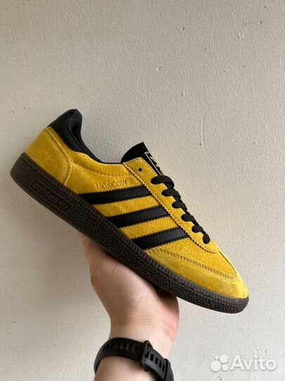 Кроссовки adidas spezial moscow hamburg yellow